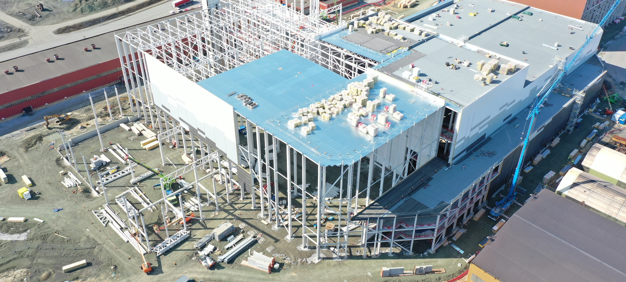 steel frame, concrete, installation